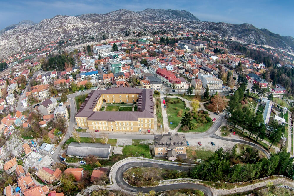 Mini Montenegro ( Njegusi- Cetinje- Budva)